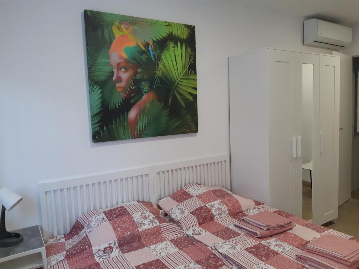 Lucky Home 1 Santa Coloma de Gramenet Luaran gambar